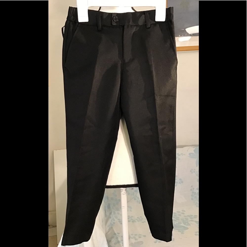 Akademiks polyester dressy pants 4 pickets. Size 5